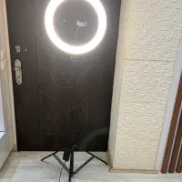 رینگ لایت سایز بزرگ تازه درحدنو به همراه پایه وکیف