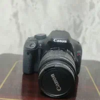 دوربین حرفه ای canon550d