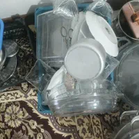 مقداری ظروف برای فروش