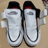 فروش تعدادی لباس