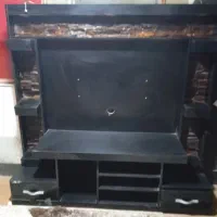 میز تلویزیون و چوب پرده