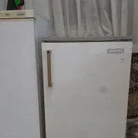 یخچال  هتلی  ساخت مجارستان  و فریزر کوچک