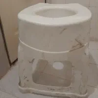 صندلی توالت
