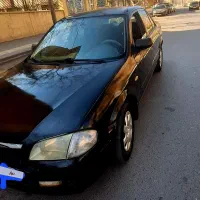 مزدا ۳۲۳ مدل جی ال ایکس۸۱ مشکی