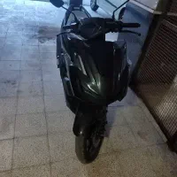 موتور کلیک 170گلسی مدل 1402