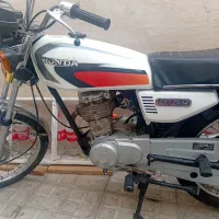 هندا ۱۲۵ مزایده