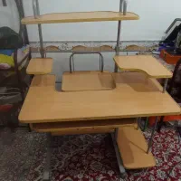 میز کامپیوتر