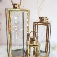 فانوس کنار سالنی