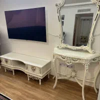 میز تلوزیون و ست آینه و کنسول