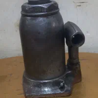 جک‌روغنی‌20تن‌آمریکایی