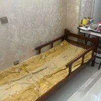 تخت تک نفره