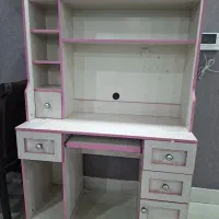 میز تحریر و کامپیوتر طرح پرنسس آپادانا