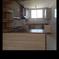 حدود۱۰تا۱۱متر کابینت همراه با سینک و هودلمسی وشیر