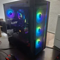 کامپیوتر کیس گیمینگ رندرینگ حرفه ای فروش فوری