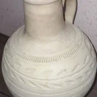 کوزه سفالی قدمت دار