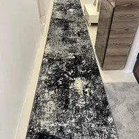 فرش راهرو‌ کاملا نو بک روز هم استفاده نشده