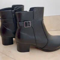 نیم بوت چرم کاملاً نو