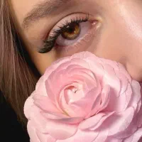 خدمات و آموزش اکستنشن مژه و کاشت هیدن