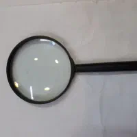 ذره بین دسته دار و جیبی