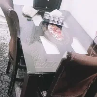 مبل راحتی ۷ نفره و ناهارخوری ۴نفره