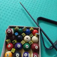 توپ بیلیارد و چوب بیلیارد