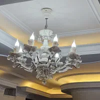 لوستر سرامیکی ۸ شاخه و آویز اسپرت