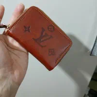 تقریبا ۳ یا ۴ روز پیش مدارکم رو گم کردم