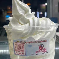 نیروی خانم جهت کار در پاپا بستنی