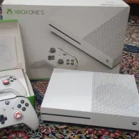 Xbox One S یک ترابایت + دو دسته