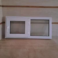 پنجره دو جداره با کلاف