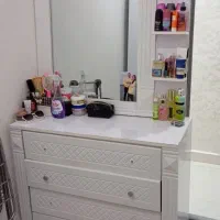 کمد فقط ریل هاش خرابه کاملا سالم