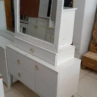 میز آرایش