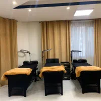 میز مژه با بهترین کیفیت تعداد ۸ تا صندلی استادکار