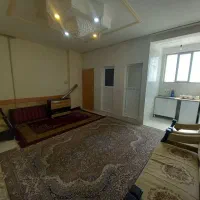 سوییت ۶۰متری یکخوابه همکف تمیز