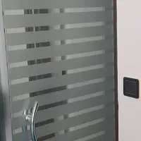 درب شیشه ای