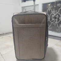 چمدان مسافرتی چرخ دار بزرگ در حد نو