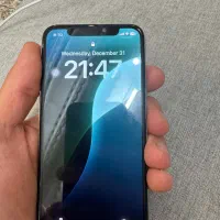 ایفون xs