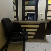 میز اداری با ۴عدد صندلی