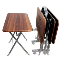 جلو مبلی فلزی بزرگ