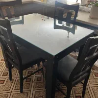 میز ناهار خوری ۴نفره