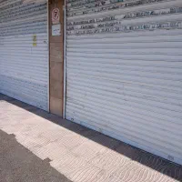 یک باب ملک تجاری با دسترسی مناسب
