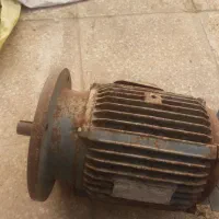 فروش دوعدد موتور ۳فاز