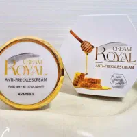 کرم ژل رویال‌ آگوستاگلدن کویین بارلی یونیک کاریزما