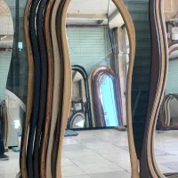 آینه دفرمه با قاب چوبی درجه یک