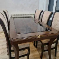 صندلی چوبی