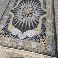 فرش نو در میدان لاله