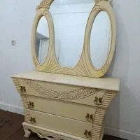 میز آرایشی کارکرده