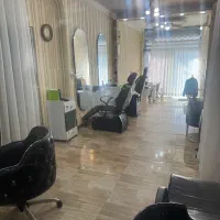 دعوت به همکاری در سالن زیبایی