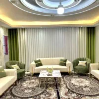 فروشنده خانم خیاط خانم نیروی ساده