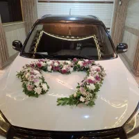 گل آرایی ماشین عروس  وگل آرایی جشن ها